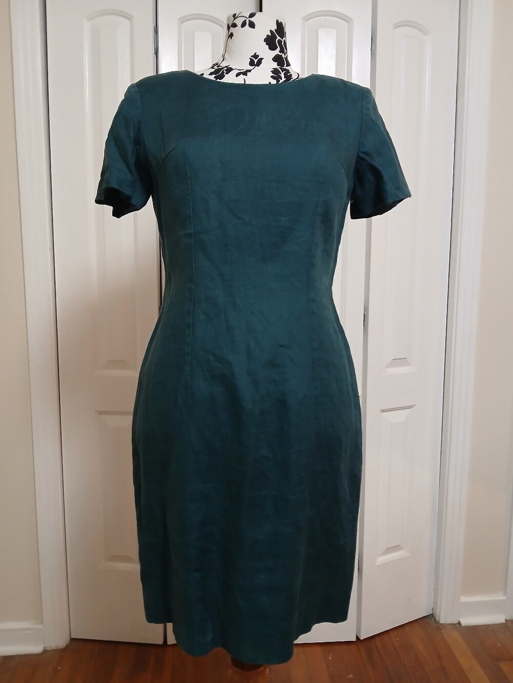 Valerie Stevens Linen Sheath Dress